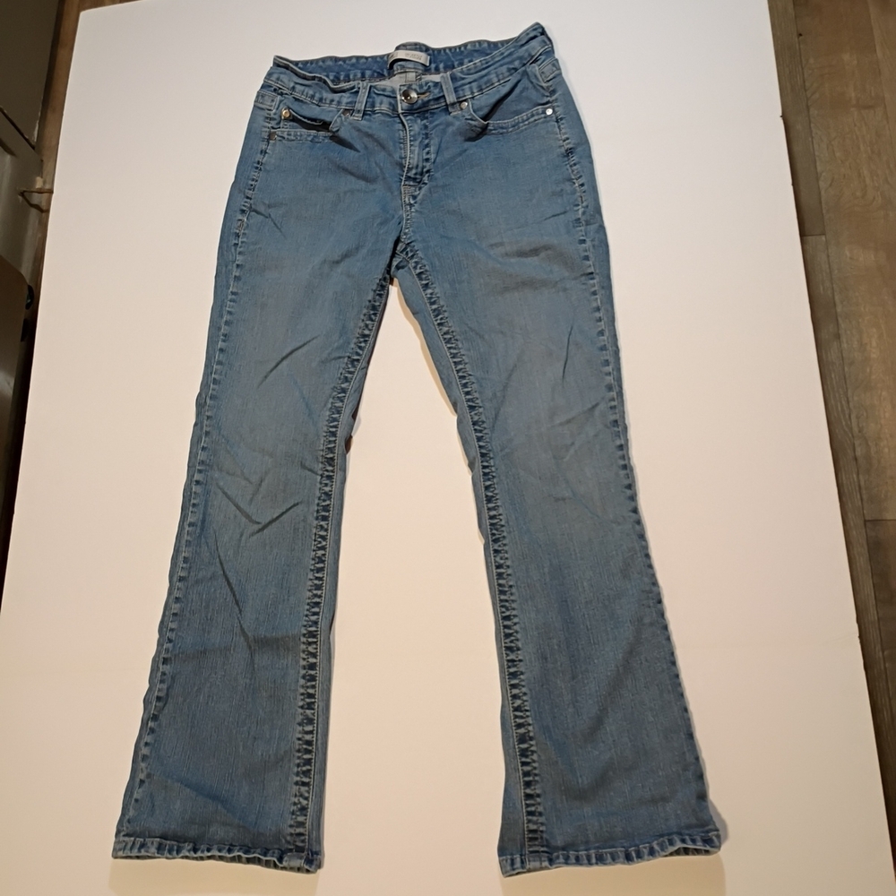 Lee Platinum Label Secretly Slender Light Blue Women's Size 10P Boot Cut Jeans
